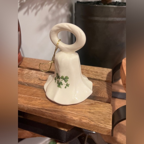 Royal Tara Fine Porcelain Handmade Bell with Shamrocks - Picture 2 of 3